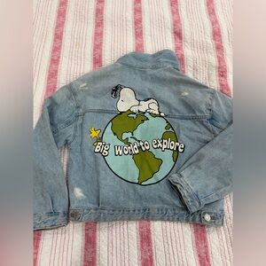 Zara Kids Blue Denim Jacket with Cartoon Globe Design peanuts